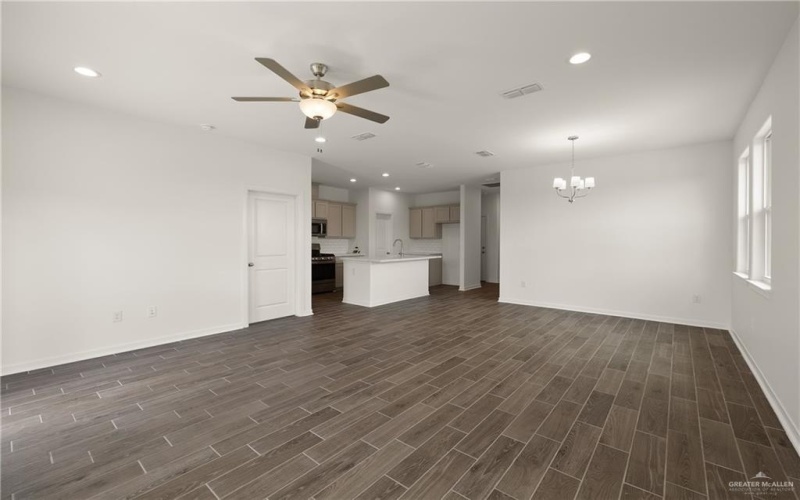 2012 S Lake Texoma Street, San Juan, TX 78589, 3 Bedrooms Bedrooms, ,2 BathroomsBathrooms,Residential,For Sale,2012 S Lake Texoma Street,471962