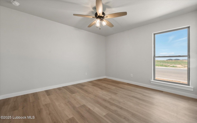 636 E 31st Street, Wolfforth, TX 79382, 3 Habitaciones Habitaciones , ,2 BañosBaños,Residential,En Venta,636 E 31st Street,202555313
