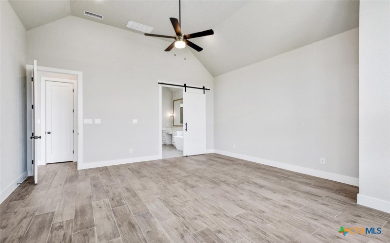435 Nash Way, New Braunfels, TX 78130, 4 Bedrooms Bedrooms, ,5 BathroomsBathrooms,Residential,For Sale,435 Nash Way,567405