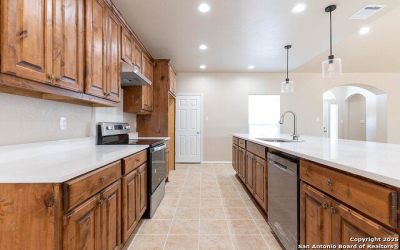 14674 Silesia Dr, St Hedwig, TX 78152, 4 Bedrooms Bedrooms, ,2 BathroomsBathrooms,Residential,For Sale,14674 Silesia Dr,1870160