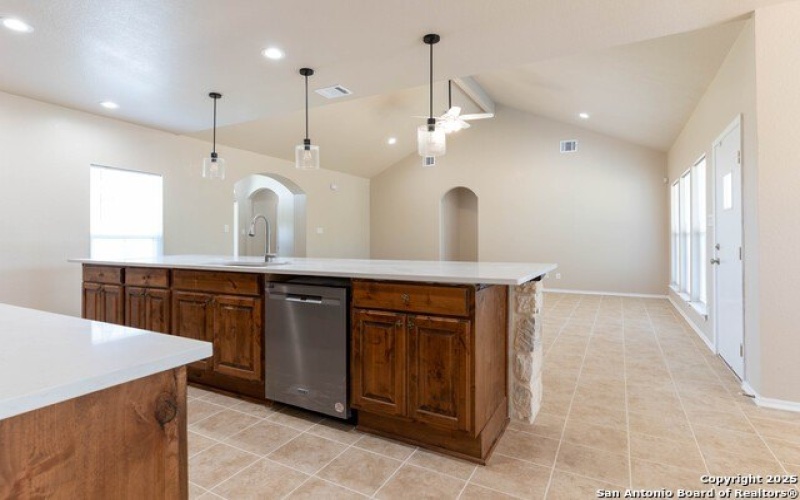 14674 Silesia Dr, St Hedwig, TX 78152, 4 Bedrooms Bedrooms, ,2 BathroomsBathrooms,Residential,For Sale,14674 Silesia Dr,1870160