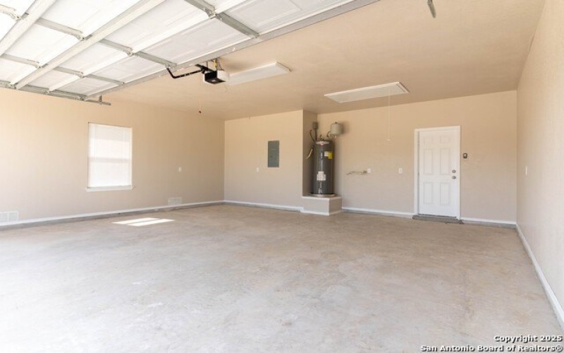 14674 Silesia Dr, St Hedwig, TX 78152, 4 Bedrooms Bedrooms, ,2 BathroomsBathrooms,Residential,For Sale,14674 Silesia Dr,1870160