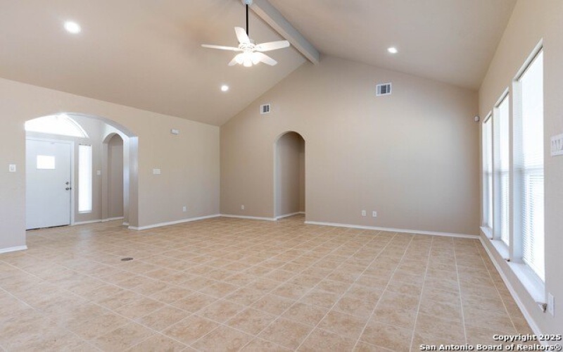 14674 Silesia Dr, St Hedwig, TX 78152, 4 Bedrooms Bedrooms, ,2 BathroomsBathrooms,Residential,For Sale,14674 Silesia Dr,1870160