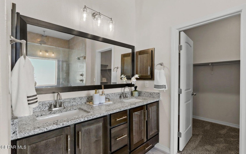 101 Bonnie Trail, Santa Teresa, NM 88008, 4 Bedrooms Bedrooms, ,2 BathroomsBathrooms,Residential,For Sale,101 Bonnie Trail,0,872378