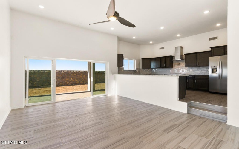 101 Bonnie Trail, Santa Teresa, NM 88008, 4 Habitaciones Habitaciones , ,2 BañosBaños,Residential,En Venta,101 Bonnie Trail,872378