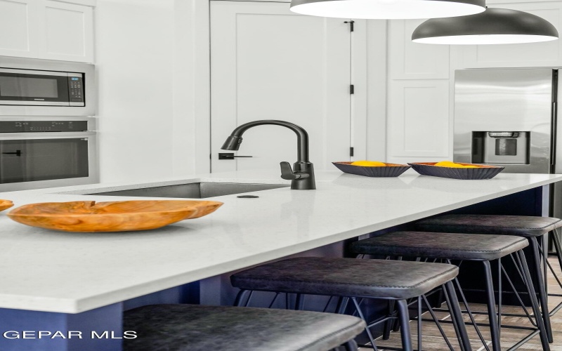 877 Eastwell Drive, El Paso, TX 79928, 4 Habitaciones Habitaciones , ,3 BañosBaños,Residential,En Venta,877 Eastwell Drive,0,879876