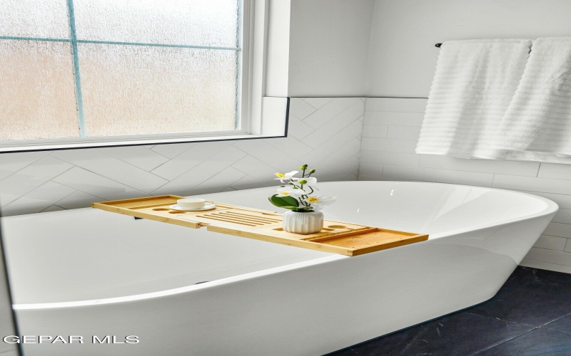 877 Eastwell Drive, El Paso, TX 79928, 4 Habitaciones Habitaciones , ,3 BañosBaños,Residential,En Venta,877 Eastwell Drive,0,879876