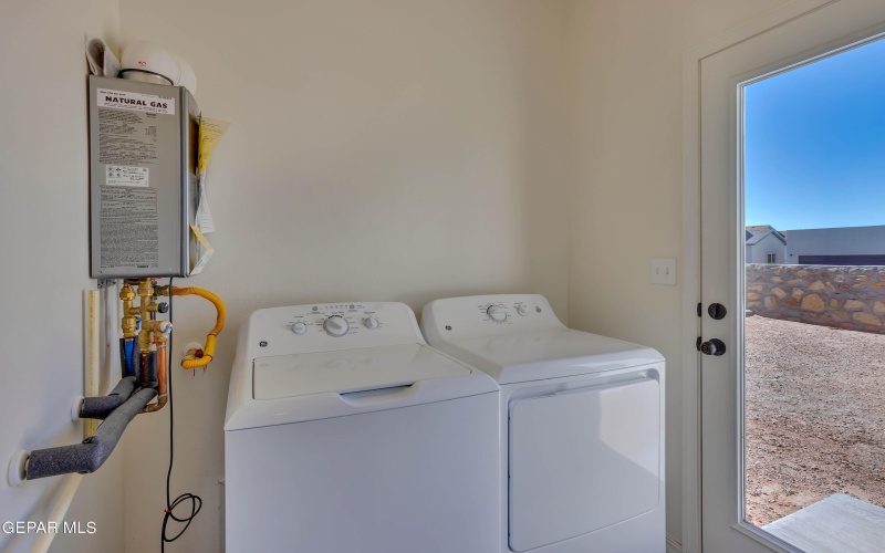 14345 Tobe Davis Drive, Horizon City, TX 79928, 4 Habitaciones Habitaciones , ,2 BañosBaños,Residential,En Venta,14345 Tobe Davis Drive,0,894752