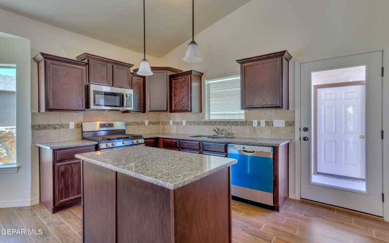 14345 Tobe Davis Drive, Horizon City, TX 79928, 4 Habitaciones Habitaciones , ,2 BañosBaños,Residential,En Venta,14345 Tobe Davis Drive,0,894752