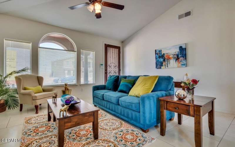 528 CEDARWOOD Avenue, El Paso, TX 79928, 4 Habitaciones Habitaciones , ,2 BañosBaños,Residential,En Venta,528 CEDARWOOD Avenue,894787
