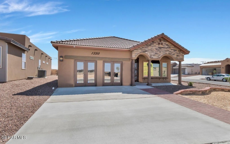 528 CEDARWOOD Avenue, El Paso, TX 79928, 4 Habitaciones Habitaciones , ,2 BañosBaños,Residential,En Venta,528 CEDARWOOD Avenue,894787