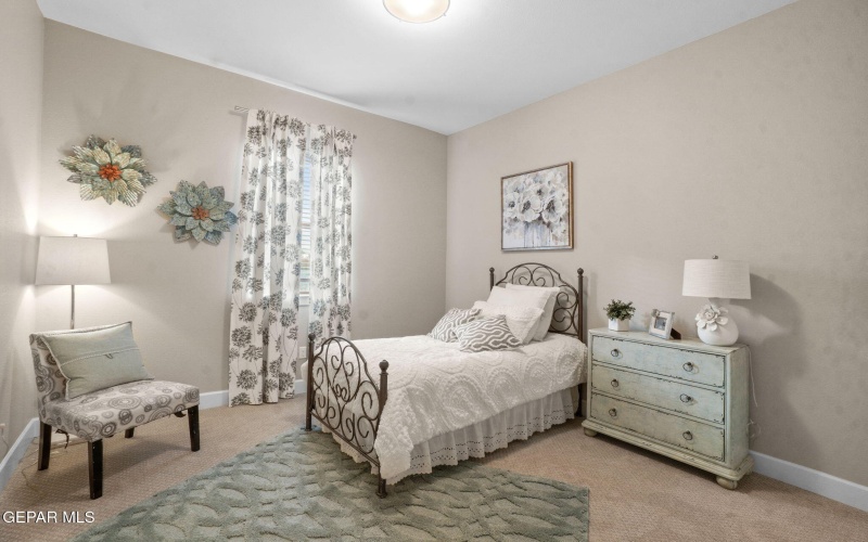6409 Cadence River Drive, El Paso, TX 79932, 5 Habitaciones Habitaciones , ,2 BañosBaños,Residential,En Venta,6409 Cadence River Drive,914661