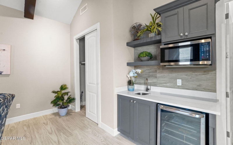 6409 Cadence River Drive, El Paso, TX 79932, 5 Habitaciones Habitaciones , ,2 BañosBaños,Residential,En Venta,6409 Cadence River Drive,914661