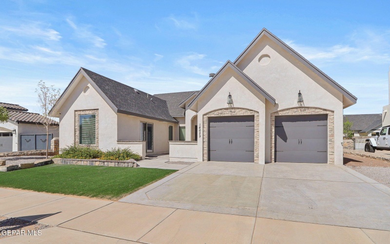 14629 Tierra Resort Avenue, El Paso, TX 79938, 5 Bedrooms Bedrooms, ,2 BathroomsBathrooms,Residential,For Sale,14629 Tierra Resort Avenue,0,914959