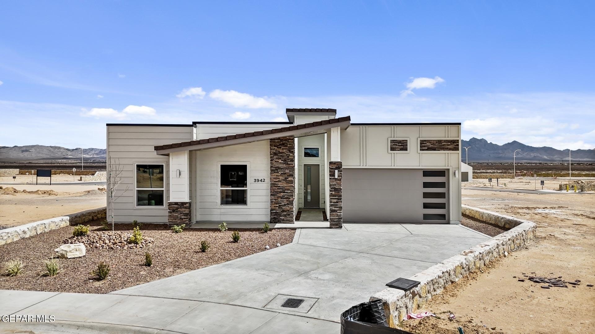 3942 Heartland Lp, Las Cruces, NM 88012, 4 Habitaciones Habitaciones , ,2 BañosBaños,Residential,En Venta,3942 Heartland Lp,918171