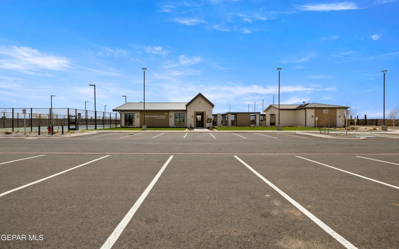 880 Chillington Road, El Paso, TX 79928, 4 Habitaciones Habitaciones , ,2 BañosBaños,Residential,En Venta,880 Chillington Road,0,919568