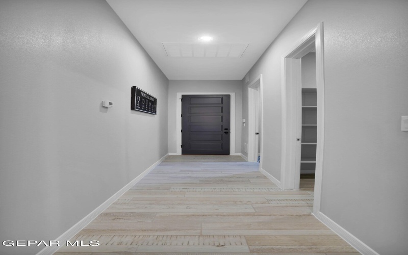 2425 Tierra Murcia Street, El Paso, TX 79938, 4 Habitaciones Habitaciones , ,2 BañosBaños,Residential,En Venta,2425 Tierra Murcia Street,921168