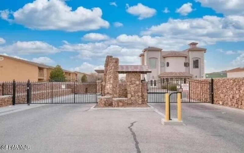 12281 COSTA BRAVA Drive, El Paso, TX 79936, ,Residential,For Sale,12281 COSTA BRAVA Drive,922565