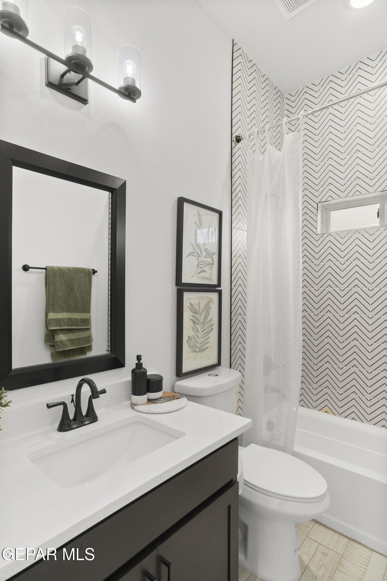 837 Durham Way, Horizon City, TX 79928, 4 Habitaciones Habitaciones , ,3 BañosBaños,Residential,En Venta,837 Durham Way,922795