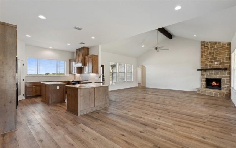315 Sunset Cove, Bluff Dale, TX 76433, 3 Bedrooms Bedrooms, ,2 BathroomsBathrooms,Residential,For Sale,315 Sunset Cove,20452020