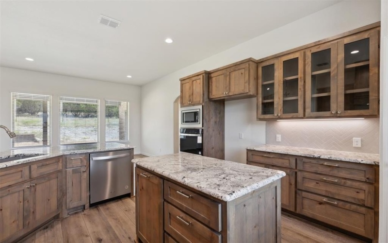 315 Sunset Cove, Bluff Dale, TX 76433, 3 Bedrooms Bedrooms, ,2 BathroomsBathrooms,Residential,For Sale,315 Sunset Cove,20452020