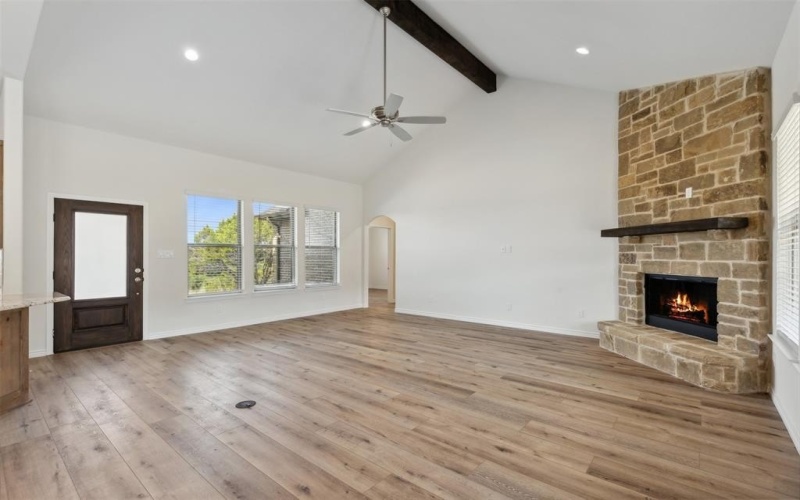 315 Sunset Cove, Bluff Dale, TX 76433, 3 Bedrooms Bedrooms, ,2 BathroomsBathrooms,Residential,For Sale,315 Sunset Cove,20452020
