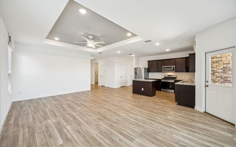 1811 Sideoat Lane, Princeton, TX 75407, 3 Habitaciones Habitaciones , ,2 BañosBaños,Residential,En Venta,1811 Sideoat Lane,20825790