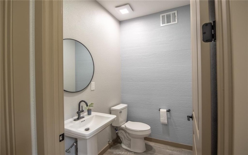 103 Whispering Oaks, Somerville, TX 77879, 3 Bedrooms Bedrooms, ,2 BathroomsBathrooms,Residential,For Sale,103 Whispering Oaks,25005508