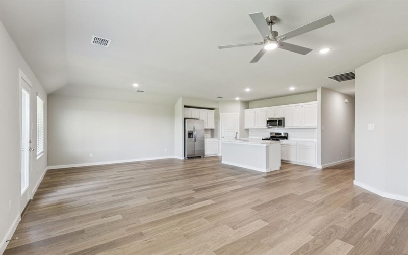 913 Rosemary Hill Drive, Princeton, TX 75071, 4 Habitaciones Habitaciones , ,2 BañosBaños,Residential,En Venta,913 Rosemary Hill Drive,20948645