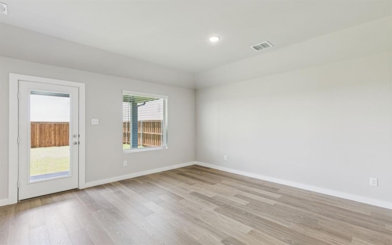 913 Rosemary Hill Drive, Princeton, TX 75071, 4 Habitaciones Habitaciones , ,2 BañosBaños,Residential,En Venta,913 Rosemary Hill Drive,20948645