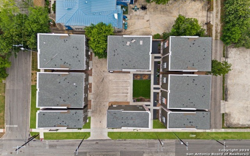 319 HOWARD ST #3, San Antonio, TX 78212-5596, 3 Habitaciones Habitaciones , ,3 BañosBaños,Residential,En Venta,319 HOWARD ST,0,1781788