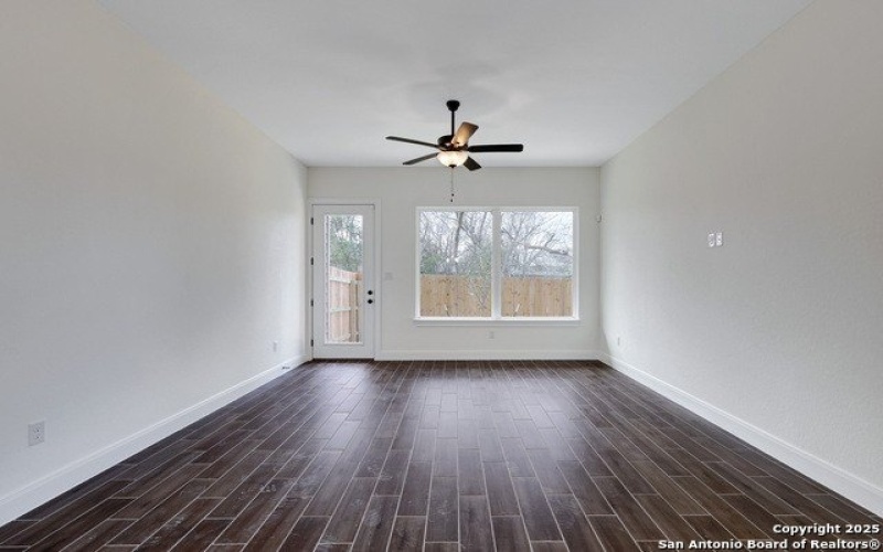 311 Bargas St, San Antonio, TX 78210, 3 Habitaciones Habitaciones , ,2 BañosBaños,Residential,En Venta,311 Bargas St,0,1839244