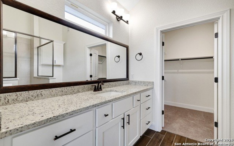 315 Bargas St, San Antonio, TX 78210, 3 Habitaciones Habitaciones , ,2 BañosBaños,Residential,En Venta,315 Bargas St,0,1839252