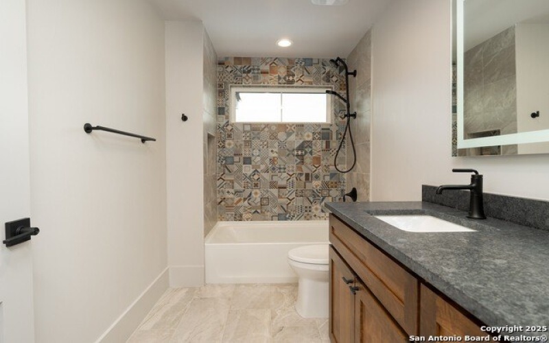 343 Janice Avenue, Castroville, TX 78009, 4 Bedrooms Bedrooms, ,5 BathroomsBathrooms,Residential,For Sale,343 Janice Avenue,1870743