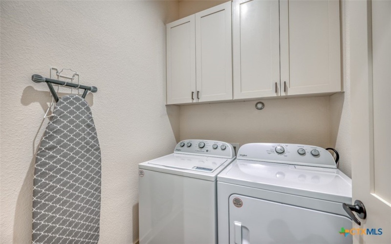 302 Parallel Circle, Horseshoe Bay, TX 78657, 2 Bedrooms Bedrooms, ,2 BathroomsBathrooms,Residential,For Sale,302 Parallel Circle,579770