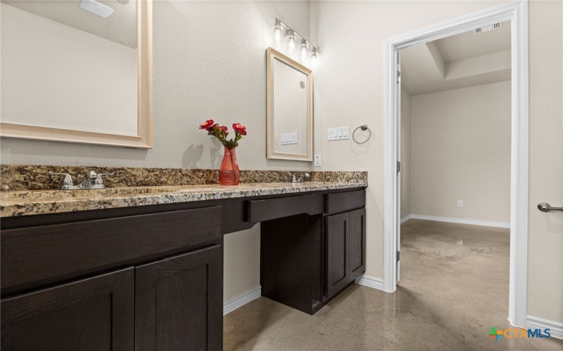414 W Avenue C, Copperas Cove, TX 76522, 3 Bedrooms Bedrooms, ,2 BathroomsBathrooms,Residential,For Sale,414 W Avenue C,0,581379