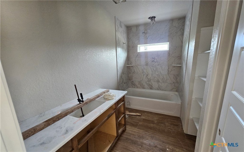 1420 Canyon Bend, Canyon Lake, TX 78133, 3 Bedrooms Bedrooms, ,2 BathroomsBathrooms,Residential,For Sale,1420 Canyon Bend,581441