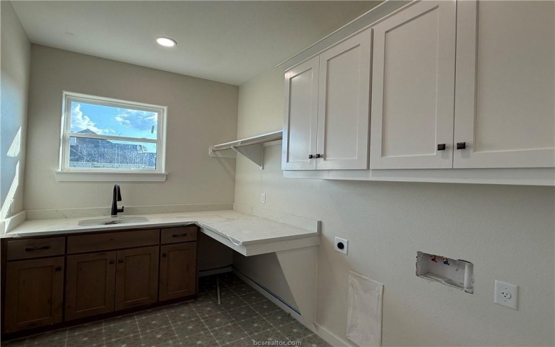 7888 Mathis Creek Drive, Bryan, TX 77808, 4 Bedrooms Bedrooms, ,3 BathroomsBathrooms,Residential,For Sale,7888 Mathis Creek Drive,0,25006258