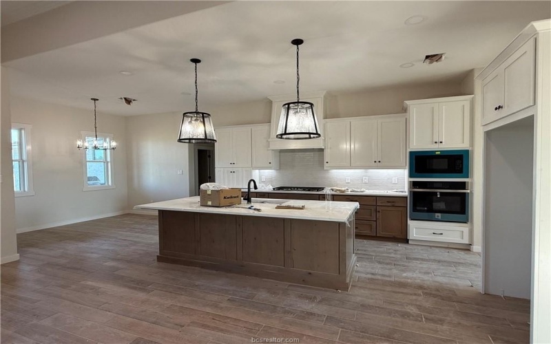 7888 Mathis Creek Drive, Bryan, TX 77808, 4 Bedrooms Bedrooms, ,3 BathroomsBathrooms,Residential,For Sale,7888 Mathis Creek Drive,0,25006258