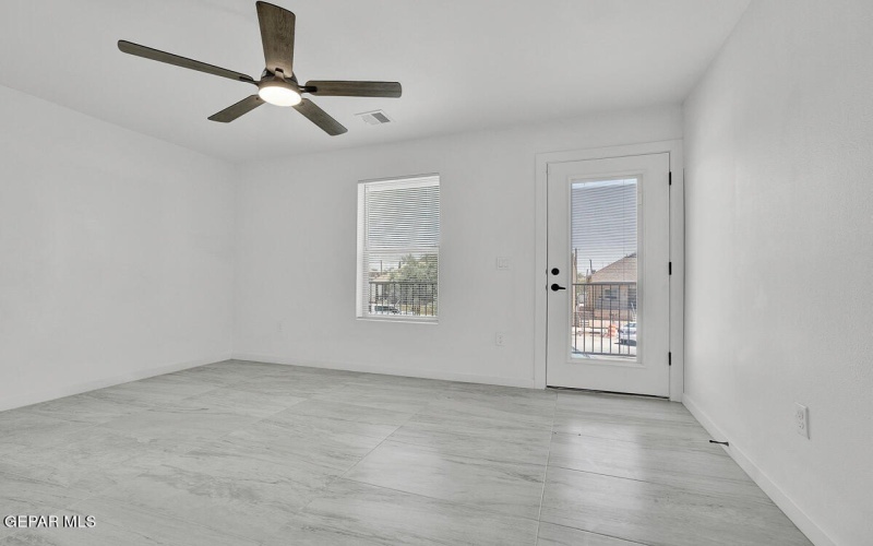 1107 Myrtle Avenue unit: D #D, El Paso, TX 79901, 1 Dormitorio Habitaciones , ,1 BañoBaños,Residential Multi Family,En Venta,1107 Myrtle Avenue unit: D,923406