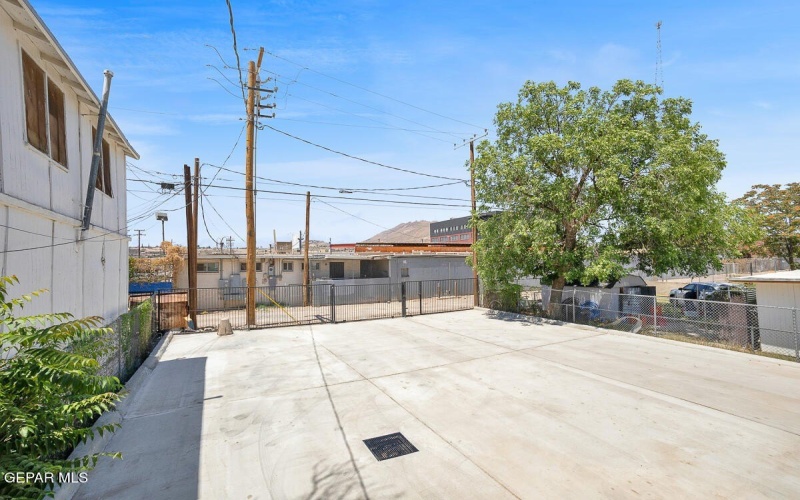 1107 Myrtle Avenue unit: D #D, El Paso, TX 79901, 1 Dormitorio Habitaciones , ,1 BañoBaños,Residential Multi Family,En Venta,1107 Myrtle Avenue unit: D,923406