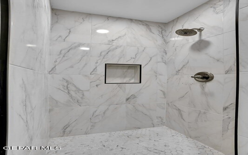 1107 MYRTLE Avenue unit: C #C, El Paso, TX 79901, 1 Bedroom Bedrooms, ,1 BathroomBathrooms,Residential Multi Family,For Sale,1107 MYRTLE Avenue unit: C,923410