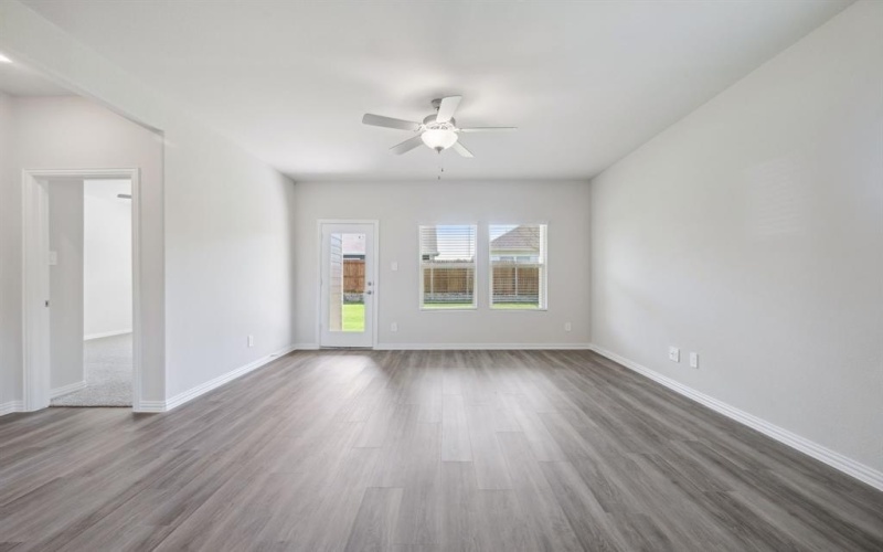 111 Greenbriar Drive, Princeton, TX 75071, 4 Bedrooms Bedrooms, ,2 BathroomsBathrooms,Residential,For Sale,111 Greenbriar Drive,20946077