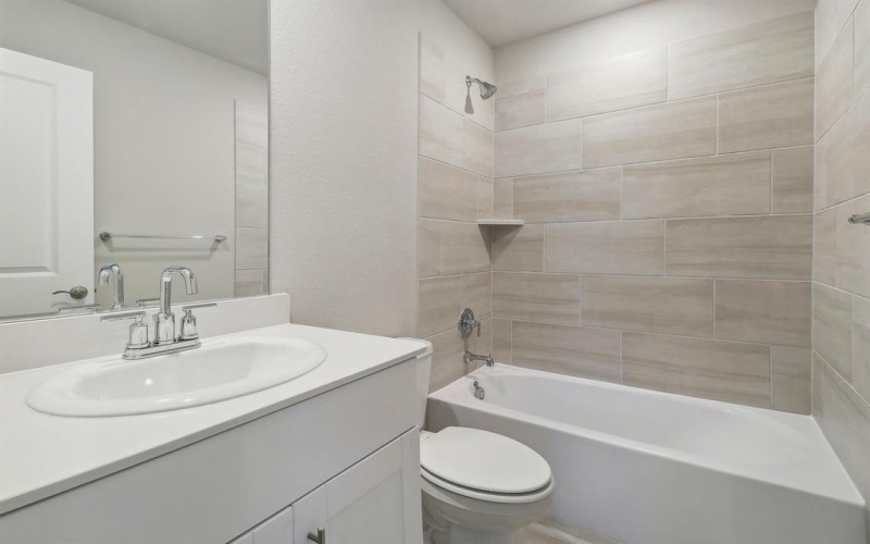 1023 Emberwood Drive, McKinney, TX 75069, 4 Habitaciones Habitaciones , ,3 BañosBaños,Residential,En Venta,1023 Emberwood Drive,20946092