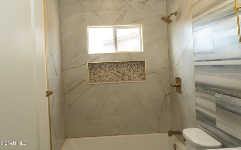 5165 CRUZ TIERRA Street, El Paso, TX 79938, 3 Bedrooms Bedrooms, ,2 BathroomsBathrooms,Residential,For Sale,5165 CRUZ TIERRA Street,923394
