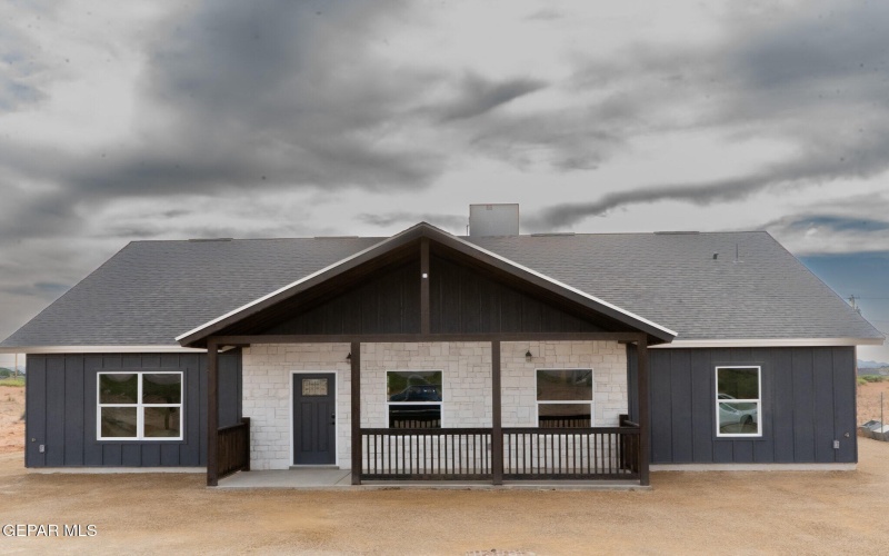 5165 CRUZ TIERRA Street, El Paso, TX 79938, 3 Bedrooms Bedrooms, ,2 BathroomsBathrooms,Residential,For Sale,5165 CRUZ TIERRA Street,923394