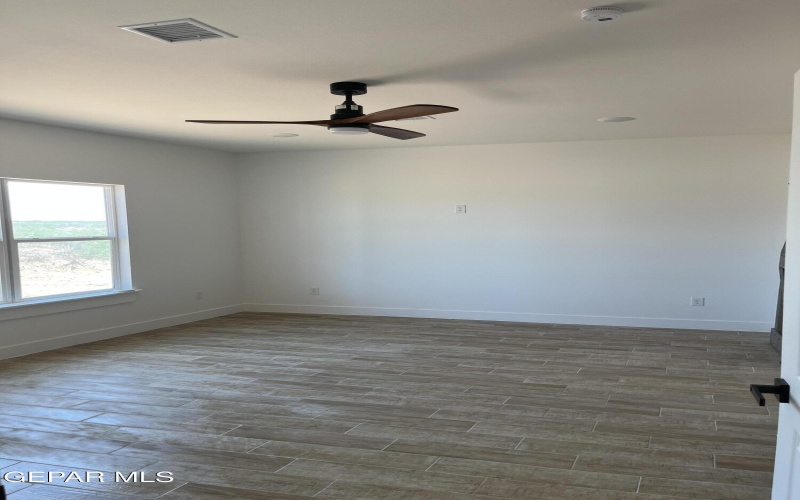 5165 CRUZ TIERRA Street, El Paso, TX 79938, 3 Bedrooms Bedrooms, ,2 BathroomsBathrooms,Residential,For Sale,5165 CRUZ TIERRA Street,923394