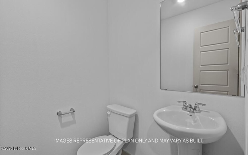 426 14th Street, Wolfforth, TX 79382, 4 Habitaciones Habitaciones , ,2 BañosBaños,Residential,En Venta,426 14th Street,202555451