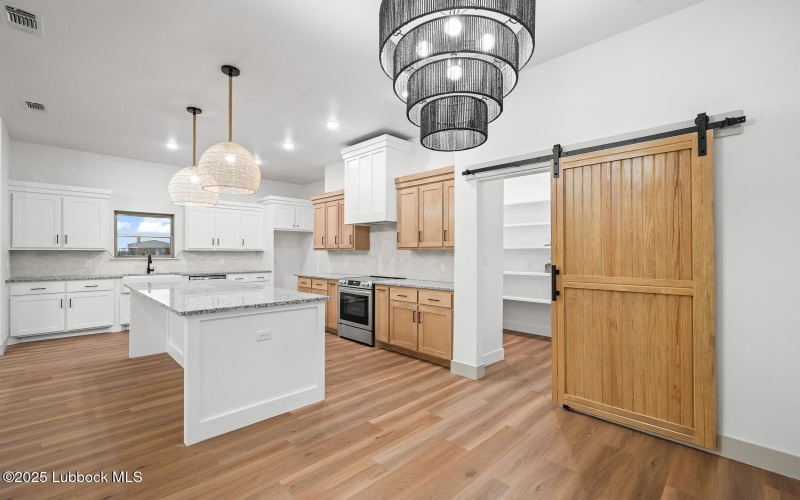 10409 N Farm To Market Rd 1729, Idalou, TX 79329, 3 Bedrooms Bedrooms, ,2 BathroomsBathrooms,Residential,For Sale,10409 N Farm To Market Rd 1729,202555464