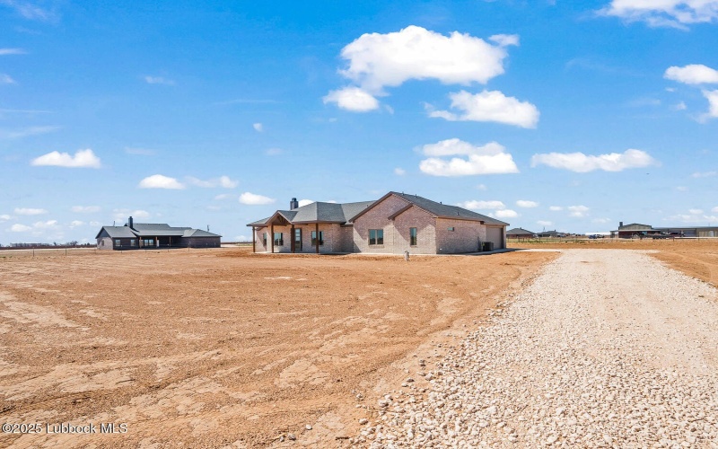 10409 N Farm To Market Rd 1729, Idalou, TX 79329, 3 Bedrooms Bedrooms, ,2 BathroomsBathrooms,Residential,For Sale,10409 N Farm To Market Rd 1729,202555464